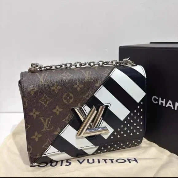 Louis Vuitton Brown and Black Striped Shoulder Bag - Picture 2 of 7